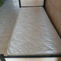 تخت یک نفره با تشک رویال