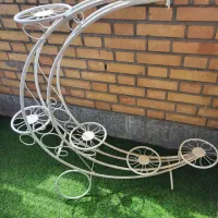 پایه فلزی گلدان
