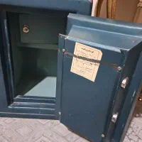 گاوصندوق زرین صنعت|دفتر کار|رباطکریم, رباطکریم|دیوار