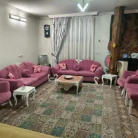 مبل ۹ نفره با سه عدد میز عسلی بزرگ و کوچک و صندلی|مبلمان خانگی و میز عسلی|اصفهان, شفق|دیوار