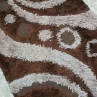 فرش کرم قهوه ای درحدنو