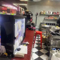 کار در بوفه باشگاه بدنسازی