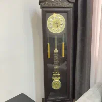 ساعت ایستاده و استند بار