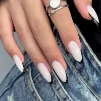 آموزش ناخن انجام اکسین مژه و لیفت مژه و ایرو