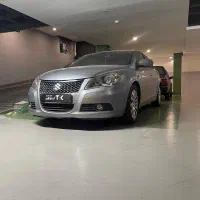 سوزوکی کیزاشی ۲۰۱۲