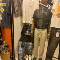 استخدام فروشنده بوتیک مردانه