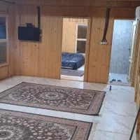 خانه یا کلبه چوبی جنگلی پلاک یک نوساز|اجارهٔ کوتاه‌مدت ویلا و باغ|چالوس, |دیوار