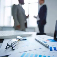 استخدام منشی خانم