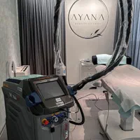 مرکز لیزر غیر تماسی میانه