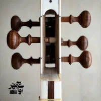 نوای آسمانی|سازهای سنتی|گلبهار, شهر جدید گلبهار|دیوار