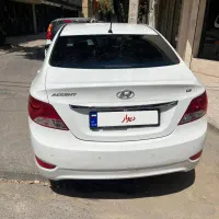 اکسنت بسیار تمیز و کم کار