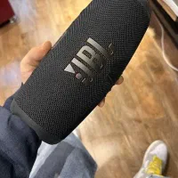 اسپیکر jbl charge5|پخش‌کننده همراه|تهران, علم و صنعت|دیوار