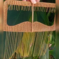 نقاب برقع|لباس|قشم, |دیوار