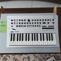 سینتی سایزر korg minilogue
