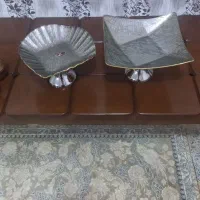 ظرف پایه دار