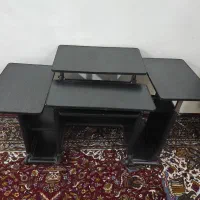 میز کامپیوتر بسیار تمیز