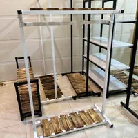 رگال لباس سفید رنگ دو طبقه