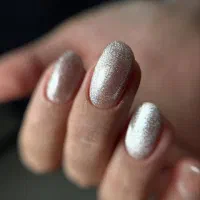 خدمات تخصصی ناخن و آموزش ناخن