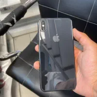 اپل iPhone XS با حافظهٔ ۵۱۲ گیگابایت