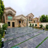 ویلا-نیم-پیلوت-با-سنا-و-جکوزی