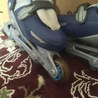 اسکیت کفشی آبی
