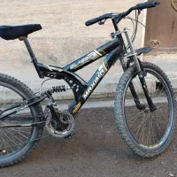 دوچرخه ۲۶|دوچرخه، اسکیت، اسکوتر|بومهن, |دیوار