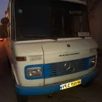 سرویس دهی به شرکت ها با مینی بوس بنز مدل بالا