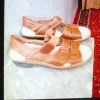 صنندل کلارک خارجی.