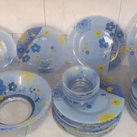 سرویس لومینارک فرانسه ۸۴ پارچه|ظروف سرو و پذیرایی|تهران, آبشار|دیوار