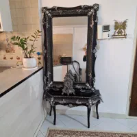آینه بامیزوساعت کاملا سالم بادوتاشمعدان