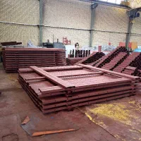 فروش و اجرای والپست منقطع و میلگرد بستر|خدمات پیشه و مهارت|بیجار, |دیوار