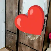 کمد در حد نو استفاده نشده دو ساله خریدم سالم سالم