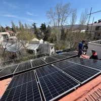 مرکز پخش پنل خورشید/نیروگاه/اینورتر/برق/باتری