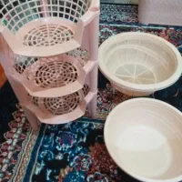 همشون با هم پلاستیکی و شیشه همشون دویست هزار تومان