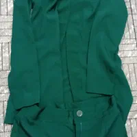 لباس عروس و چند عدد لباس مجلسی و کت و شلوار