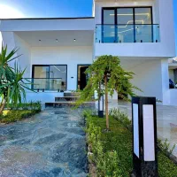 ۲۰۵متر زمین ۱۳۵متر بنا ۱ م تومان پیش بقیه یکساله