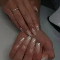 تخفیف پاییزی کاشت ناخن