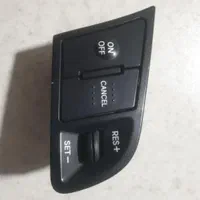 سراتو لوازم استوک داشبورد کامل داخل اتاق و بدنه|قطعات یدکی و لوازم جانبی|مشهد, هنرور|دیوار