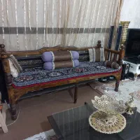 تخت سنتی بسیار محکم با چوب گردو سفارشی ساخته شده|تخت و سرویس خواب|قم, باجک دو|دیوار