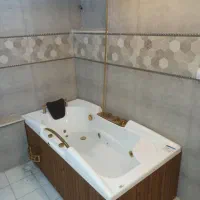 وان جکوزی کابین دوش بورس اینجاست