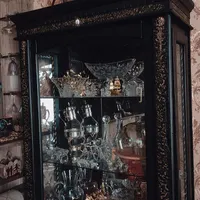 گلدان چینی.بوفه چینی|بوفه، ویترین، کنسول|آبادان, |دیوار