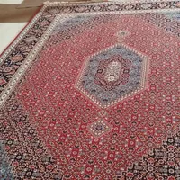فرش قرمز