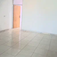 واحد۸۰ متری خیابان حجت