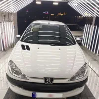 ۲۰۶ عروسک بی رنگ تک برگ سند