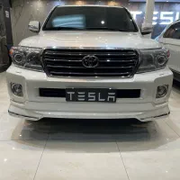 تویوتا لندکروز۲۰۱۳ سفید