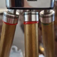 سه پایه دوربین المانی باقدمت بالا|دوربین عکاسی و فیلمبرداری|تهران, حکیمیه|دیوار