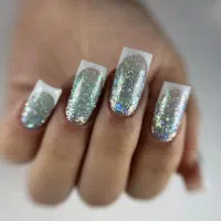 آموزش و خدمات کاشت ناخن|خدمات آرایشگری و زیبایی|قم, نیروگاه|دیوار