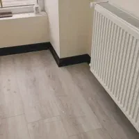 فروش و اجرای پارکت لمینت نو و کارکرده  قرنیز