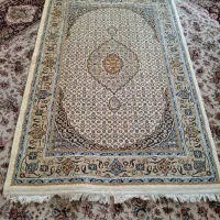 فرش عرض 110و طول 170 بدون سوختگی و پارگی