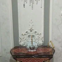 یکعددمیزبارنو